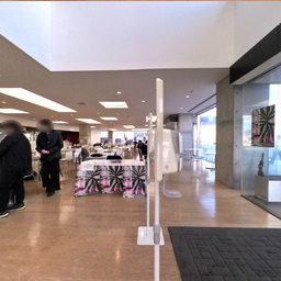 11号館-エントランス